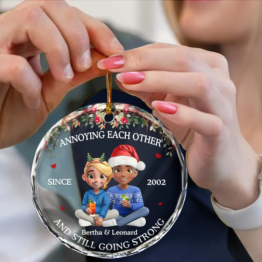 3D Effect Couple Annoying Each Other - Personalized Circle Glass Ornament - Image 4