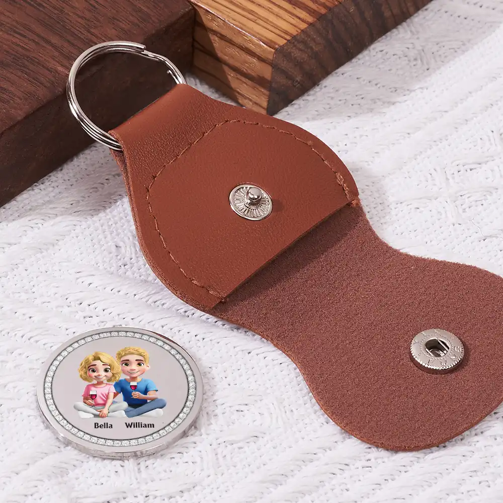 3D Effect Couple Annoying Each Other - Personalized Leather Pocket Hug - Image 2