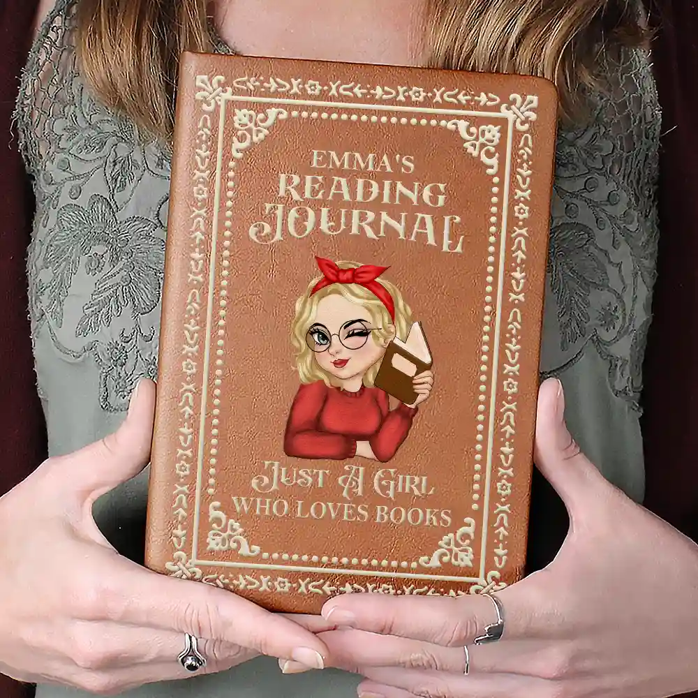 A Girl Who Loves Books Reading Journal - Personalized Leather Journal - Image 4