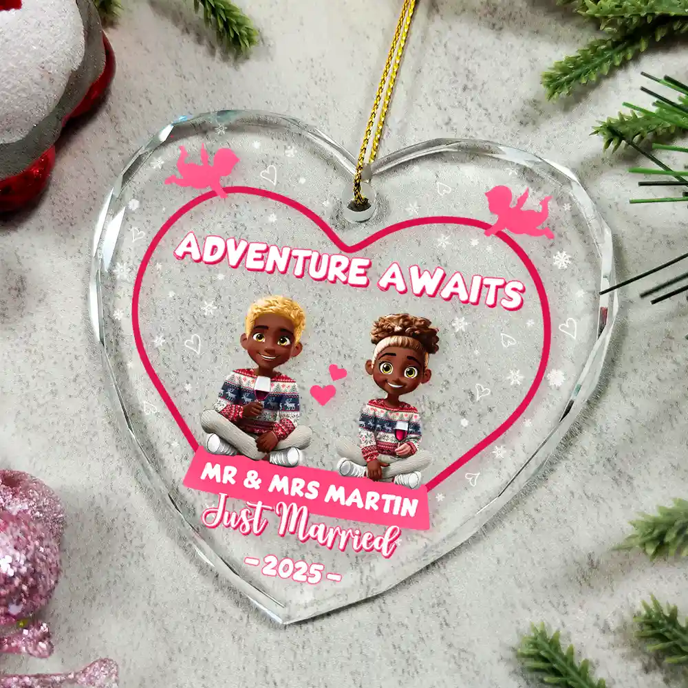 Adventure Awaits Mr And Mrs Family Name - Personalized Heart Shaped Glass Ornament - Image 4