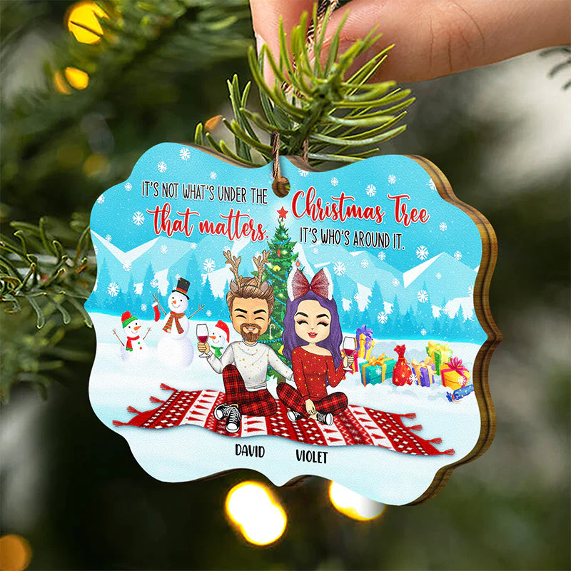 Best Friends Around The Christmas Tree - Christmas Gift For BFF Besties And Siblings - Personalized Custom Wooden Ornament - Image 2