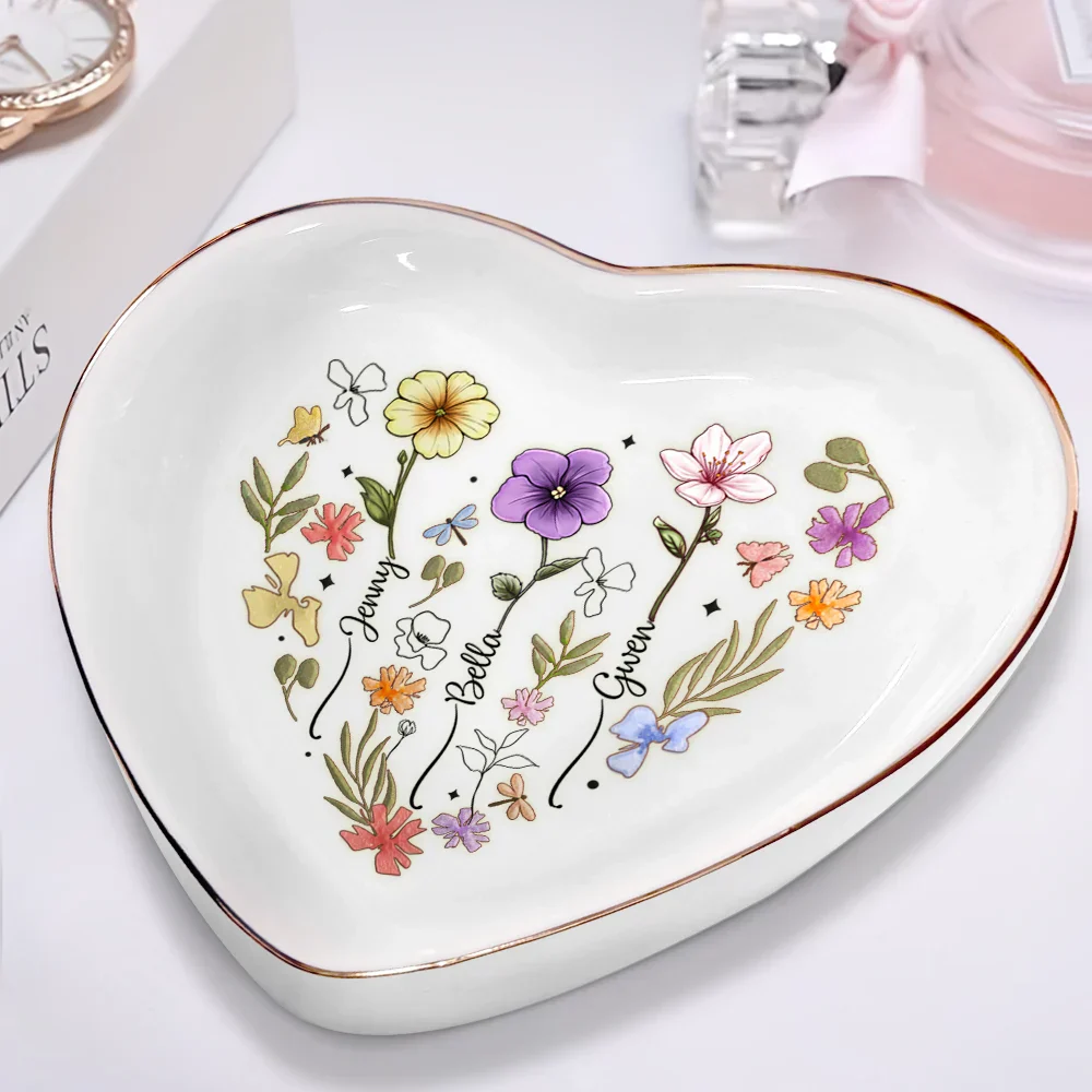 Birth Flowers In Bloom For Besties, Sisters, Mother, Grandma - Personalized Heart Ring Dish - Image 2