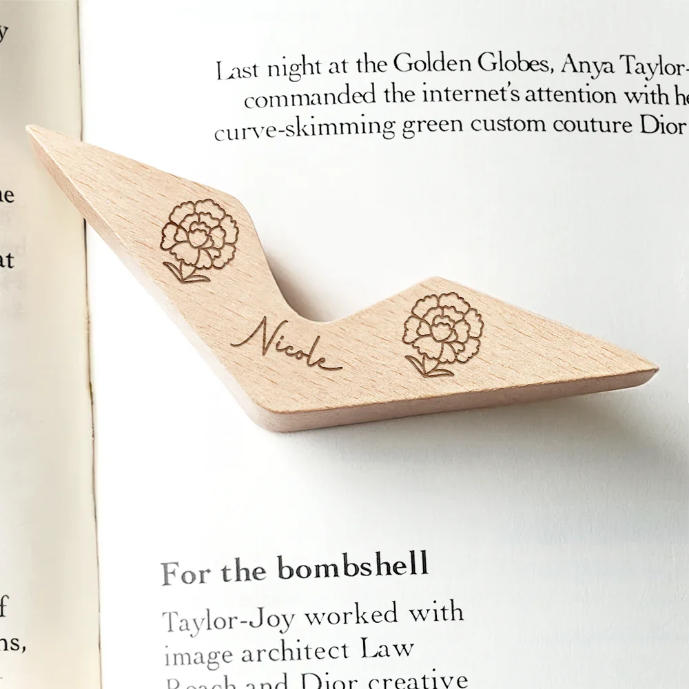 Book Whore Spread Those Pages - Personalized Thumb Page Holder - Image 4