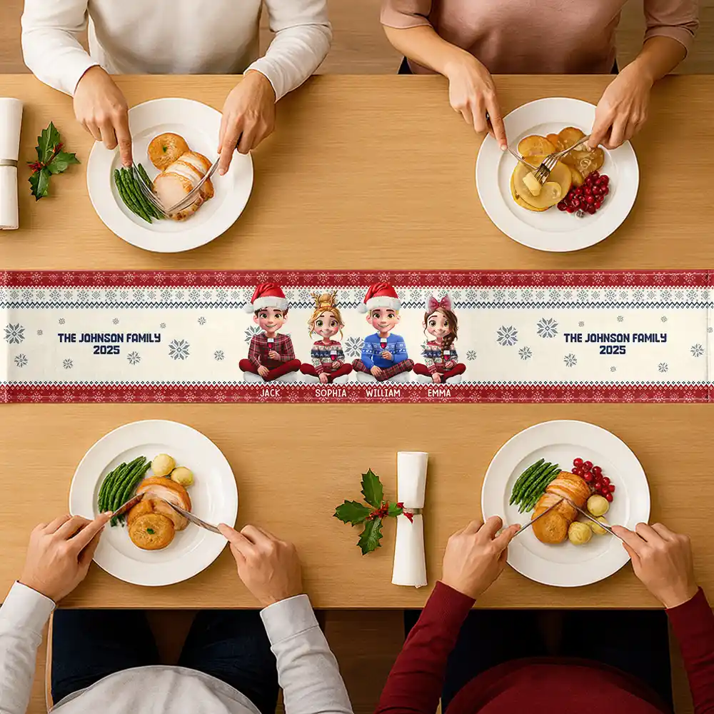 Christmas Sitting Family - Personalized Table Runner - Image 3