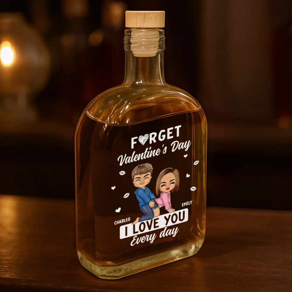 Couple I Love You Every Day - Personalized Whiskey Bottle - Image 3