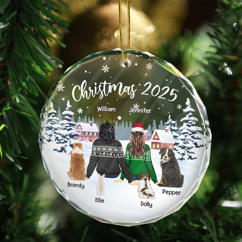 Couple & Pets Christmas - Personalized Circle Glass Ornament - Image 3
