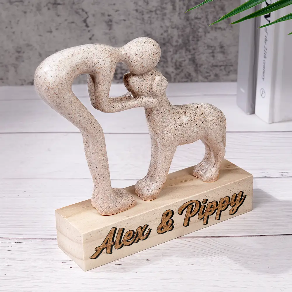 Custom Name Aesthetic Hugging Pose Statue Memorial - Personalized Dog Sculpture - Image 3