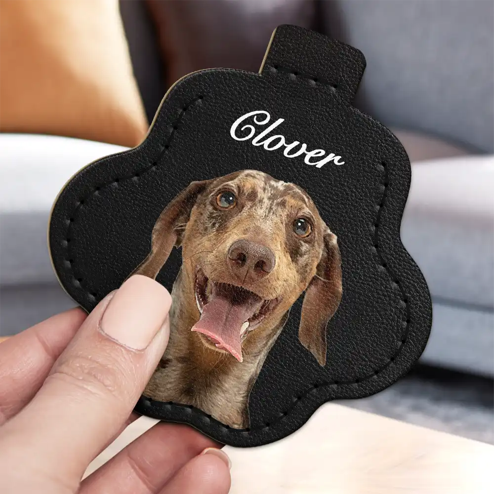 Custom Photo Dog Cat Pet Portrait - Personalized Paw Shaped Leather Keychain With Stitching - Image 6