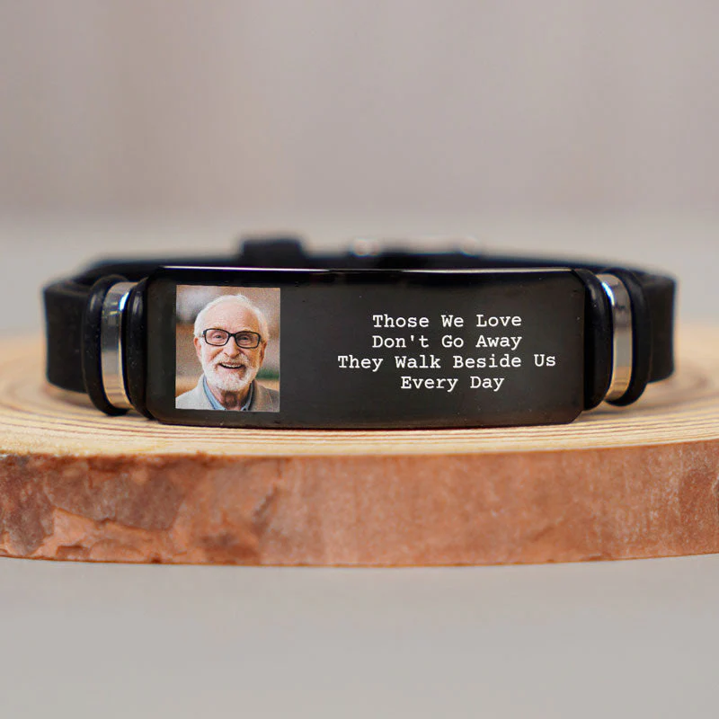 Custom Photo I'll Carry You - Memorial Gift For Family, Siblings, Friends, Dog Lovers, Cat Lovers - Personalized Engraved Bracelet - Image 3