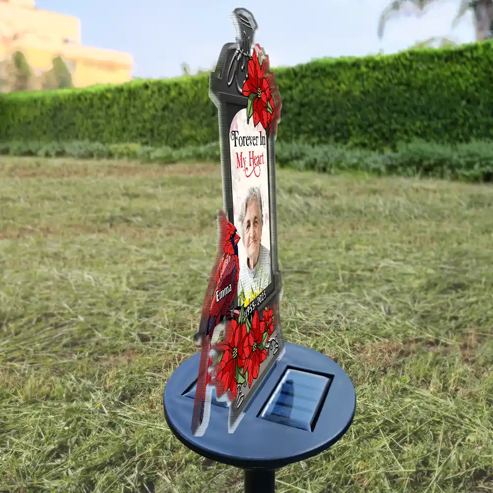 Custom Photo Memorial A Light Remains - Personalized Solar Light - Image 4