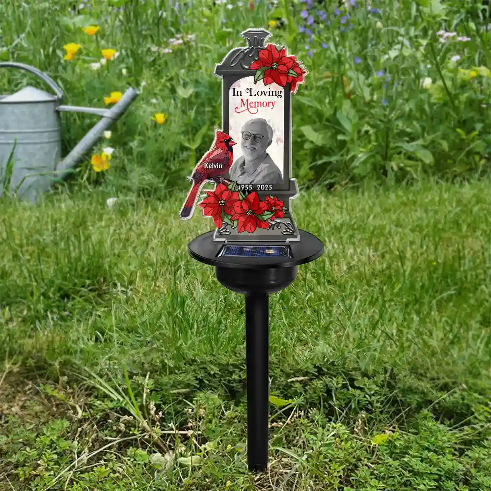 Custom Photo Memorial A Light Remains - Personalized Solar Light - Image 6