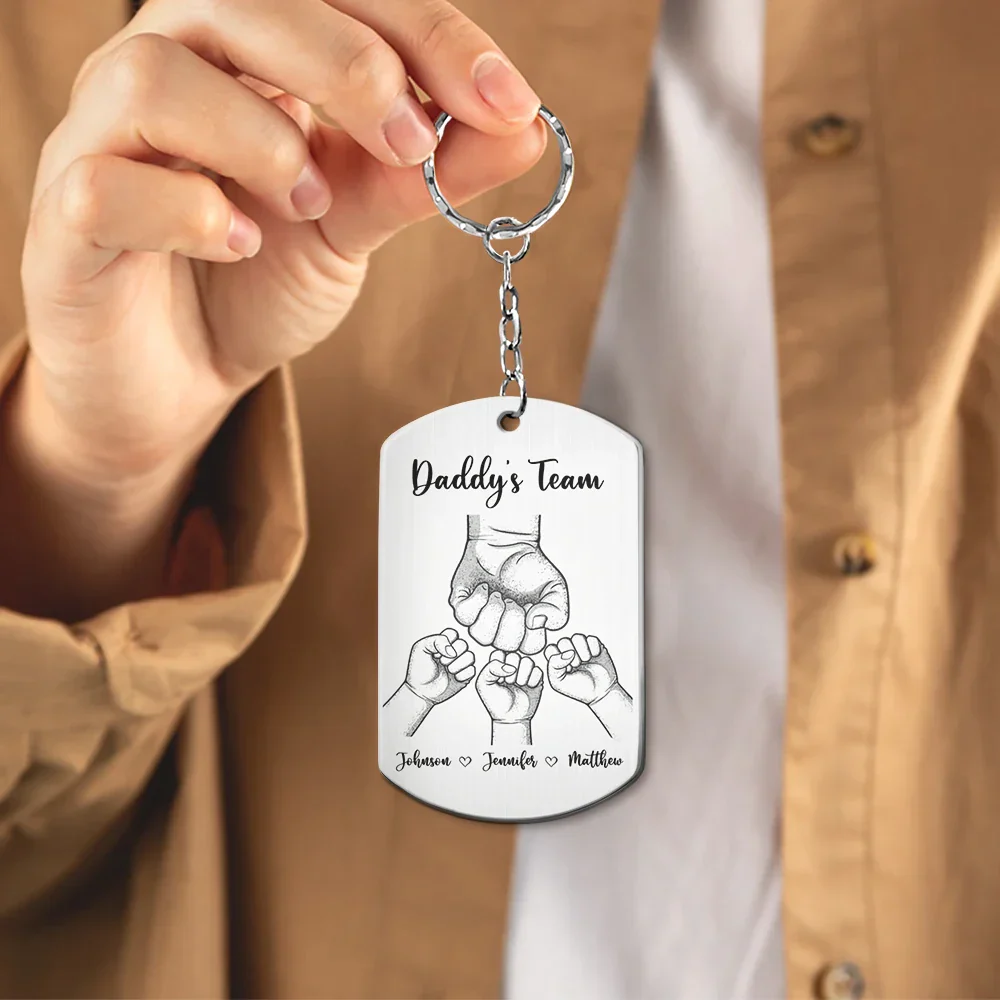 Daddy's Team Fist Bump - Personalized Aluminum Keychain - Image 4