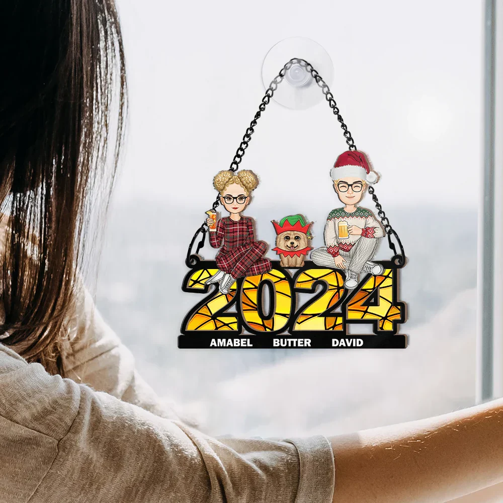 Family Sitting 2024 - Personalized Window Hanging Suncatcher Ornament - Image 4