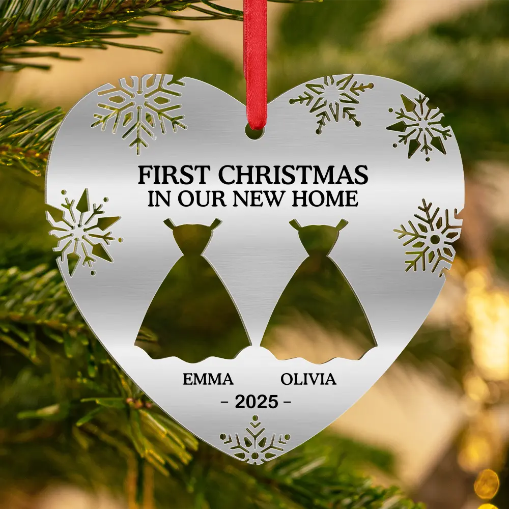 First Christmas As Married Couples Snowflake Heart - Personalized Metal Ornament - Image 3
