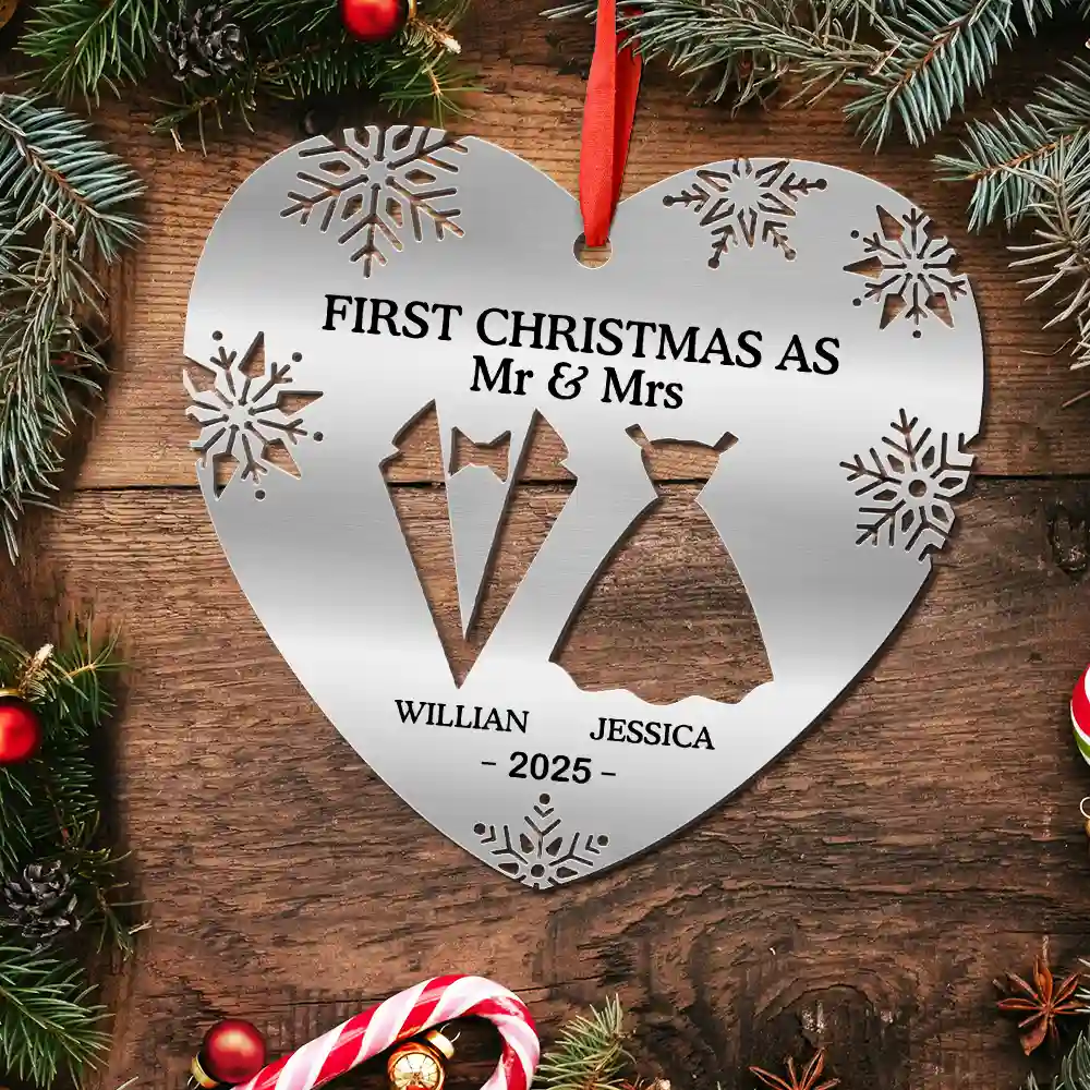 First Christmas As Married Couples Snowflake Heart - Personalized Metal Ornament - Image 5