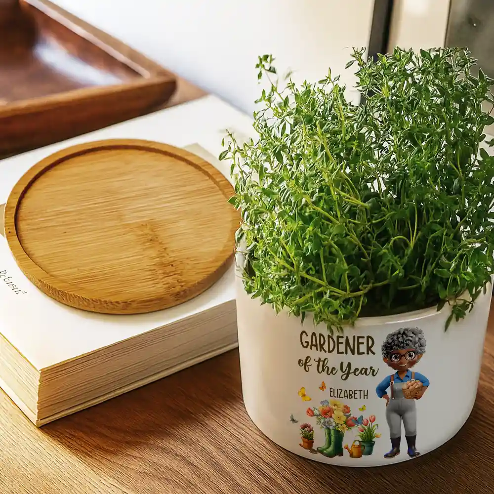 Gardener Of The Year - Personalized Ceramic Plant Pot - Image 3