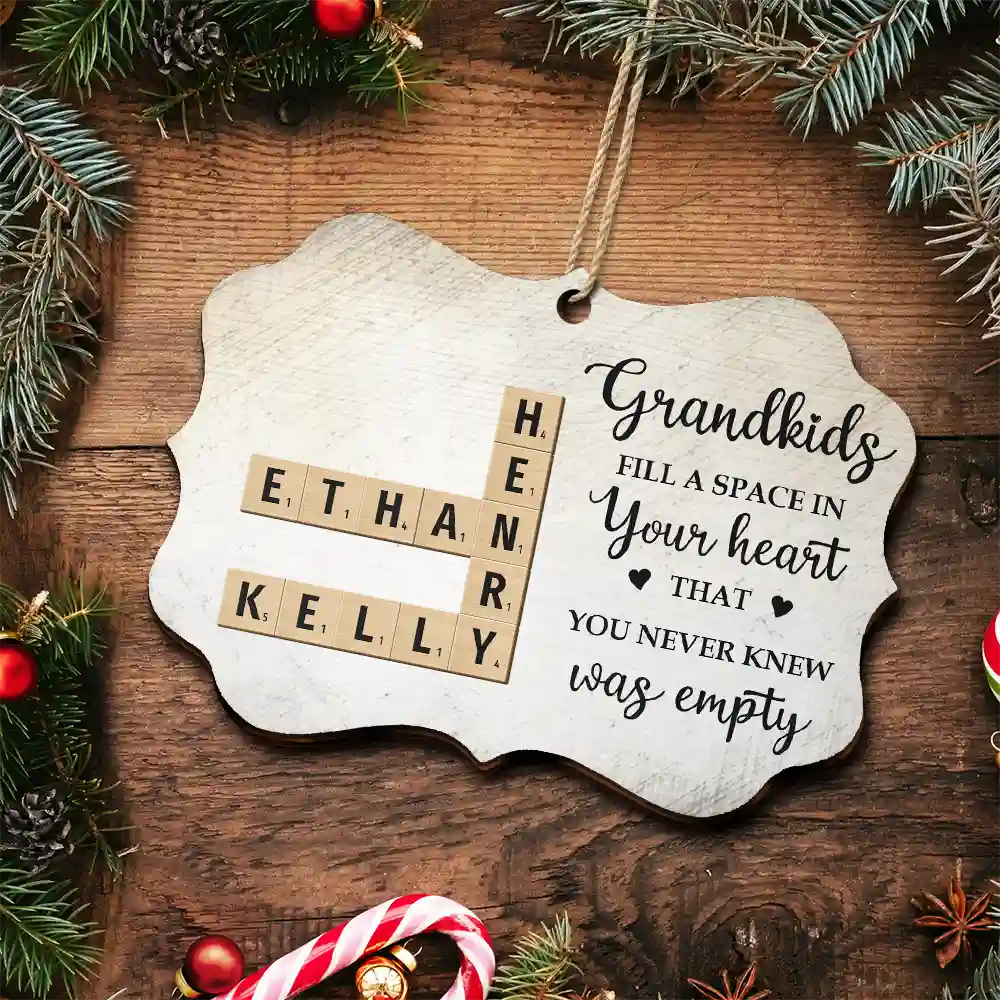 Grandkids Fill A Space In Your Heart Crossword Scrabble - Personalized Medallion Wooden Ornament - Image 6