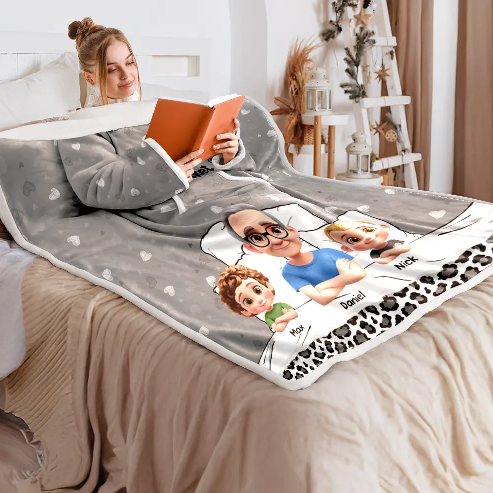 Grandma Grandpa My Grandkid Cuddling - Personalized Wearable Blanket With Sleeves - Image 2