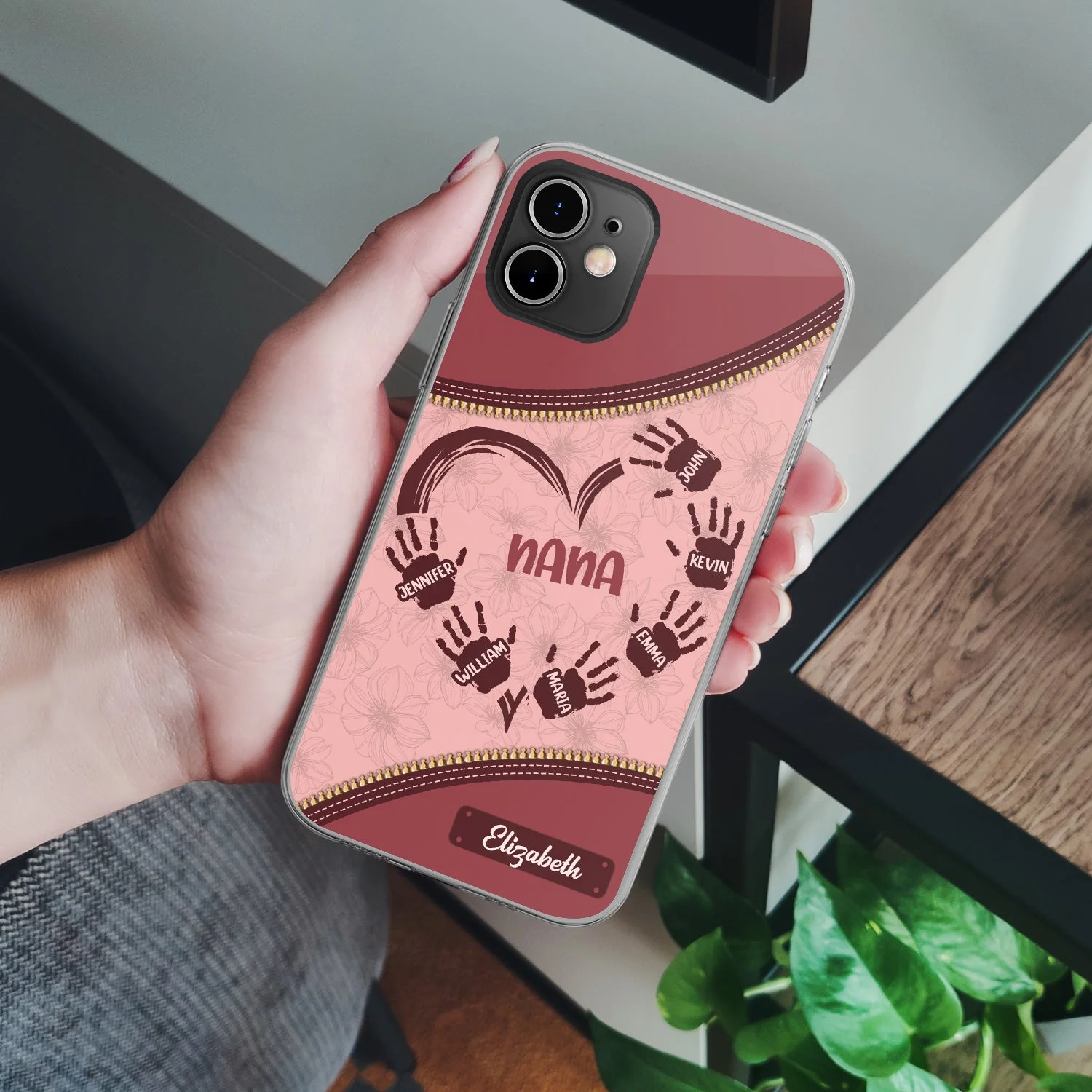 Grandma Mom Heart Kids' Handprints - Gift For Grandmother, Mother - Personalized Clear Phone Case - Image 4