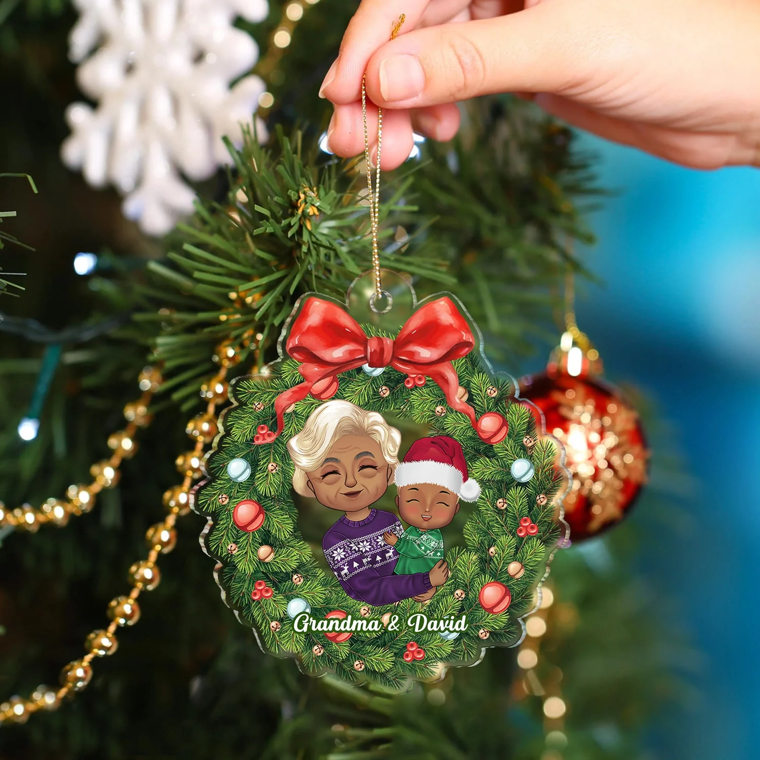 Grandparents Hug Grandkids Christmas Wreath - Gift For Grandma, Grandmother, Grandfather, Grandpa - Personalized Custom Shaped Acrylic Ornament - Image 4