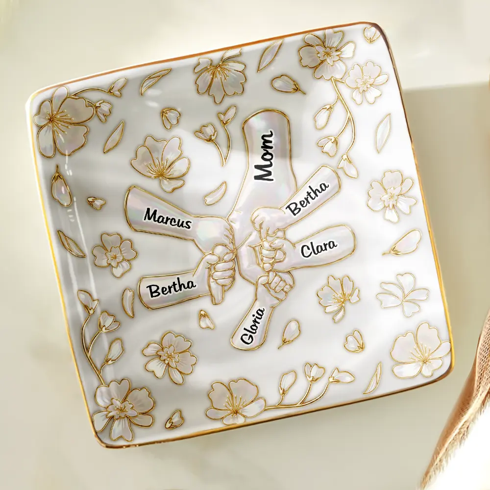Hand In Hand Mom Grandma Nacre Effect - Personalized Ring Dish - Image 5