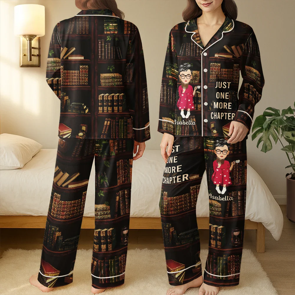 Just A Girl Who Loves Books - Personalized Satin Pajama Set - Image 3