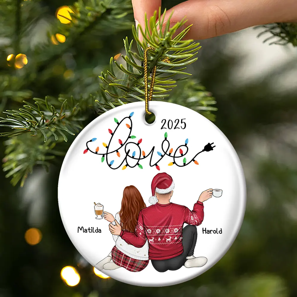 Love Light Christmas Couple - Personalized Circle Ceramic Ornament - Image 3