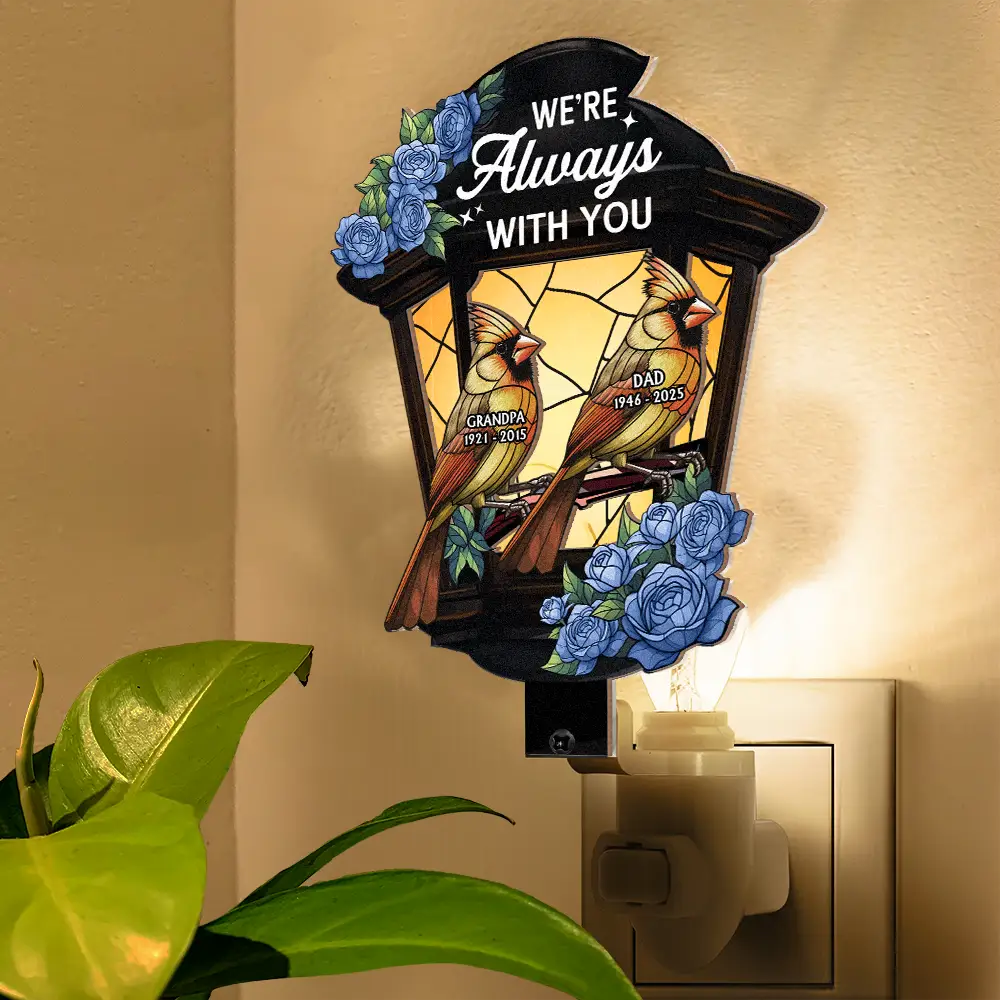Memorial Cardinal Lantern - Personalized Plug-in Night Light - Image 5
