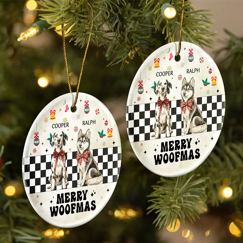 Merry Woofmas Vintage Dog - Personalized Circle Ceramic Ornament - Image 2