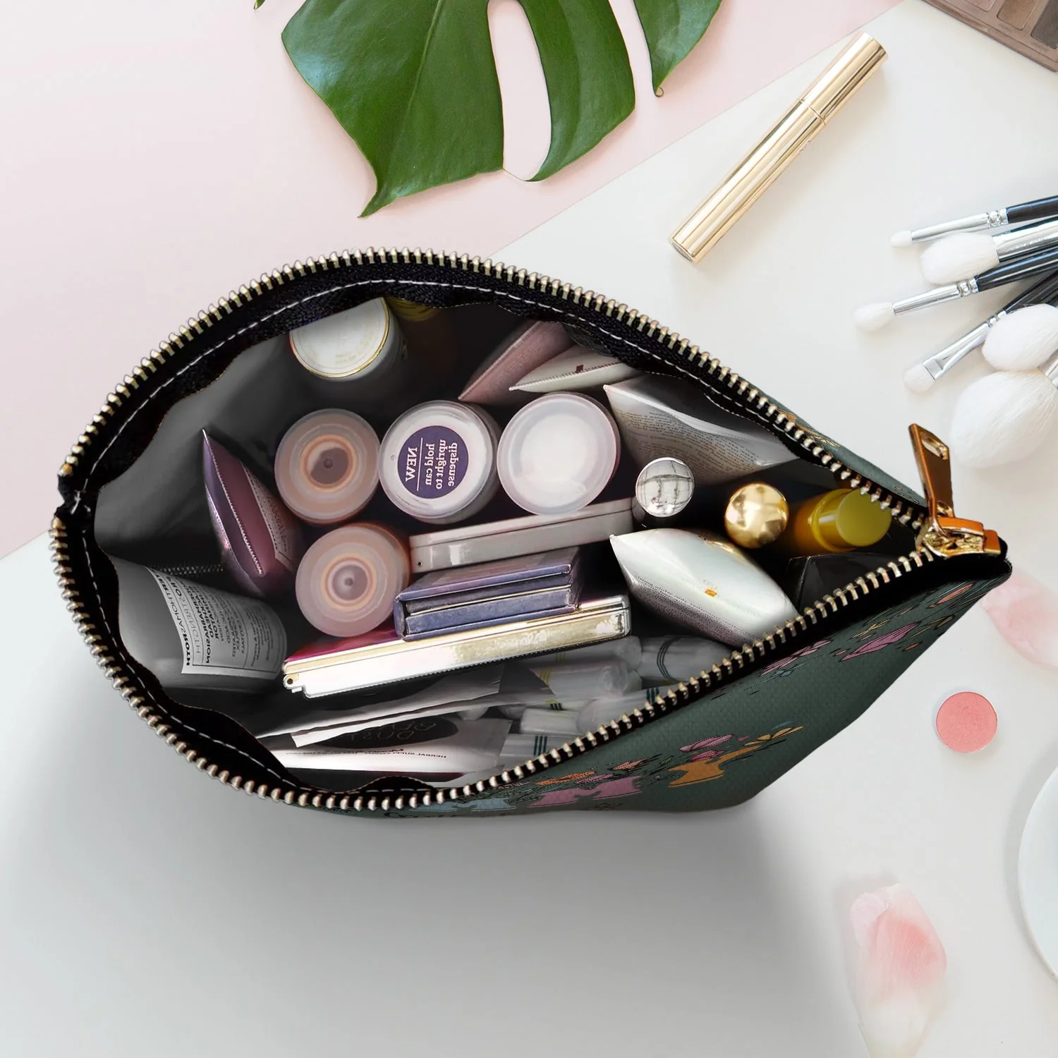 Mom Grandma Floral - Gift For Mother, Grandmother - Personalized Cosmetic Bag - Image 5