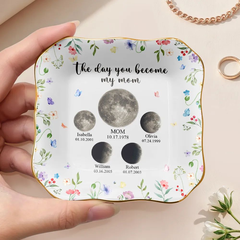 Moon Phase We Love You To The Moon And Back - Personalized Ring Dish - Image 3