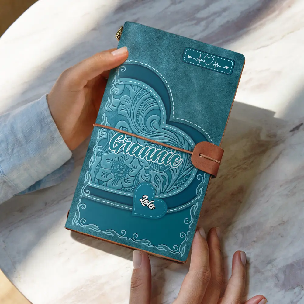 Mother Little Sweethearts Embossed Effect - Personalized Leather Vintage Journal - Image 6