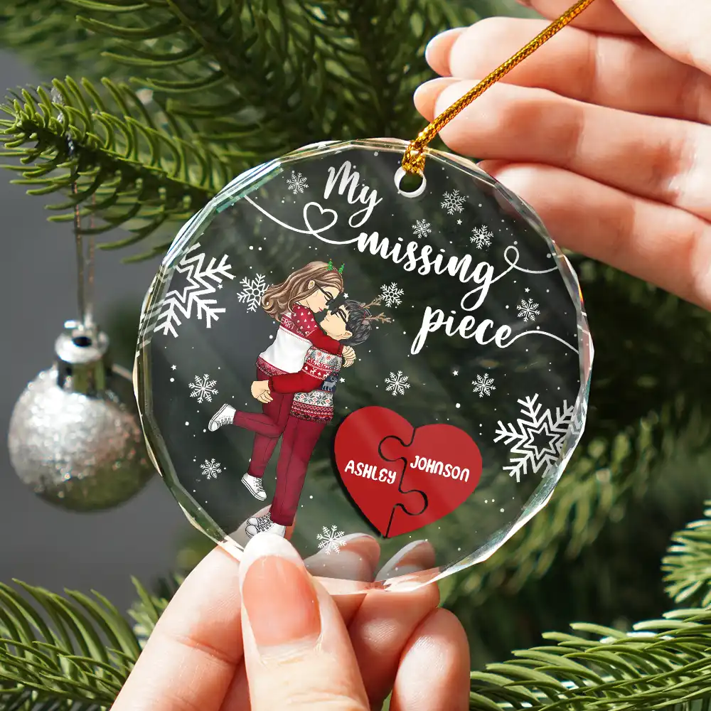 My Missing Piece Christmas Couple Hugging Kissing - Personalized Circle Glass Ornament - Image 2