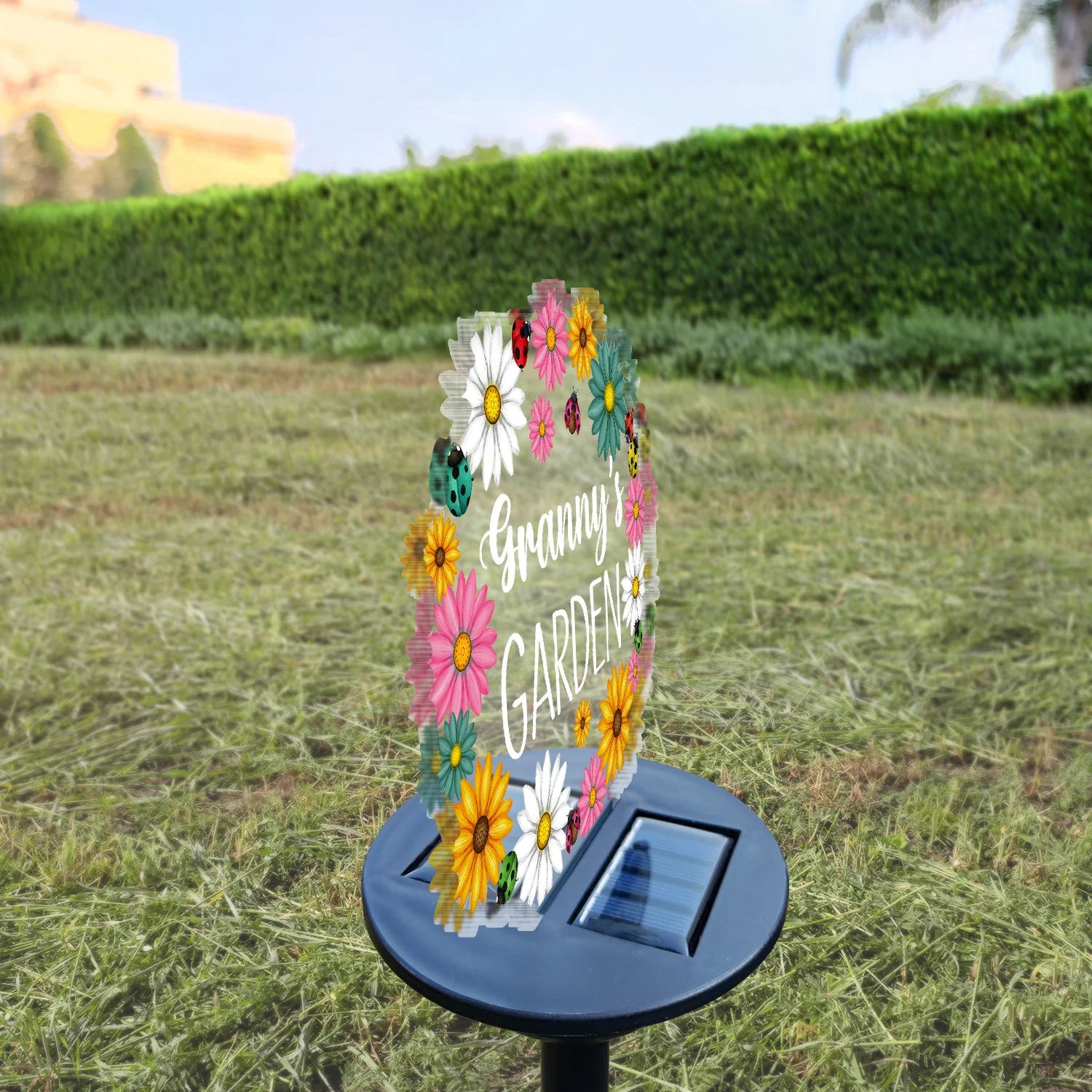 Nana's Garden - Gift For Mom, Mother, Grandma, Nana, Gardening Lovers - Personalized Solar Light - Image 3