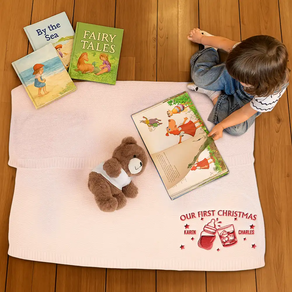 Our First Christmas Together Newborn Baby With Daddy - Personalized Embroidered Knitted Baby Blanket - Image 4