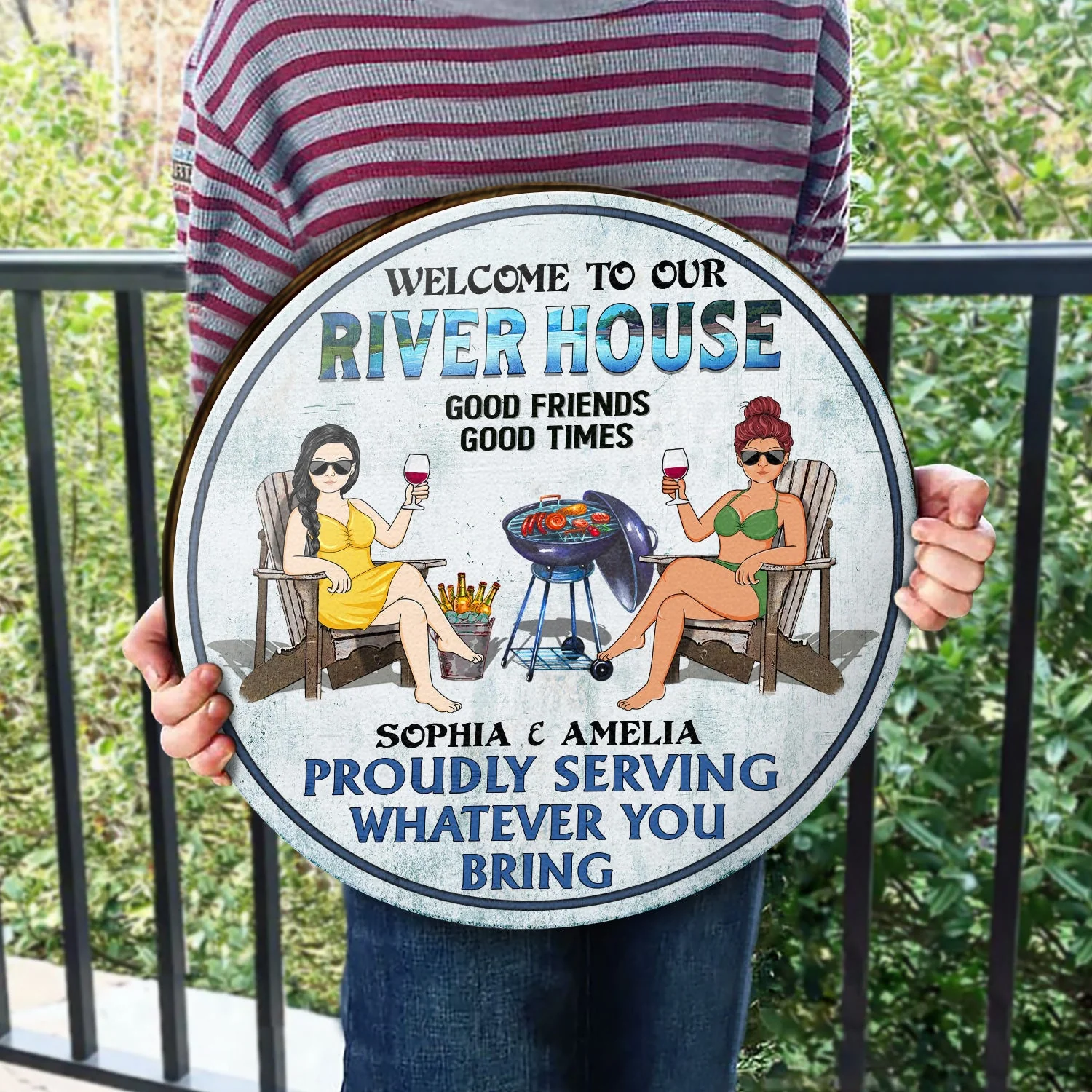 Poolside Grilling Listen To Good Music Couple Husband Wife - Backyard Sign - Personalized Custom Wood Circle Sign - Image 3