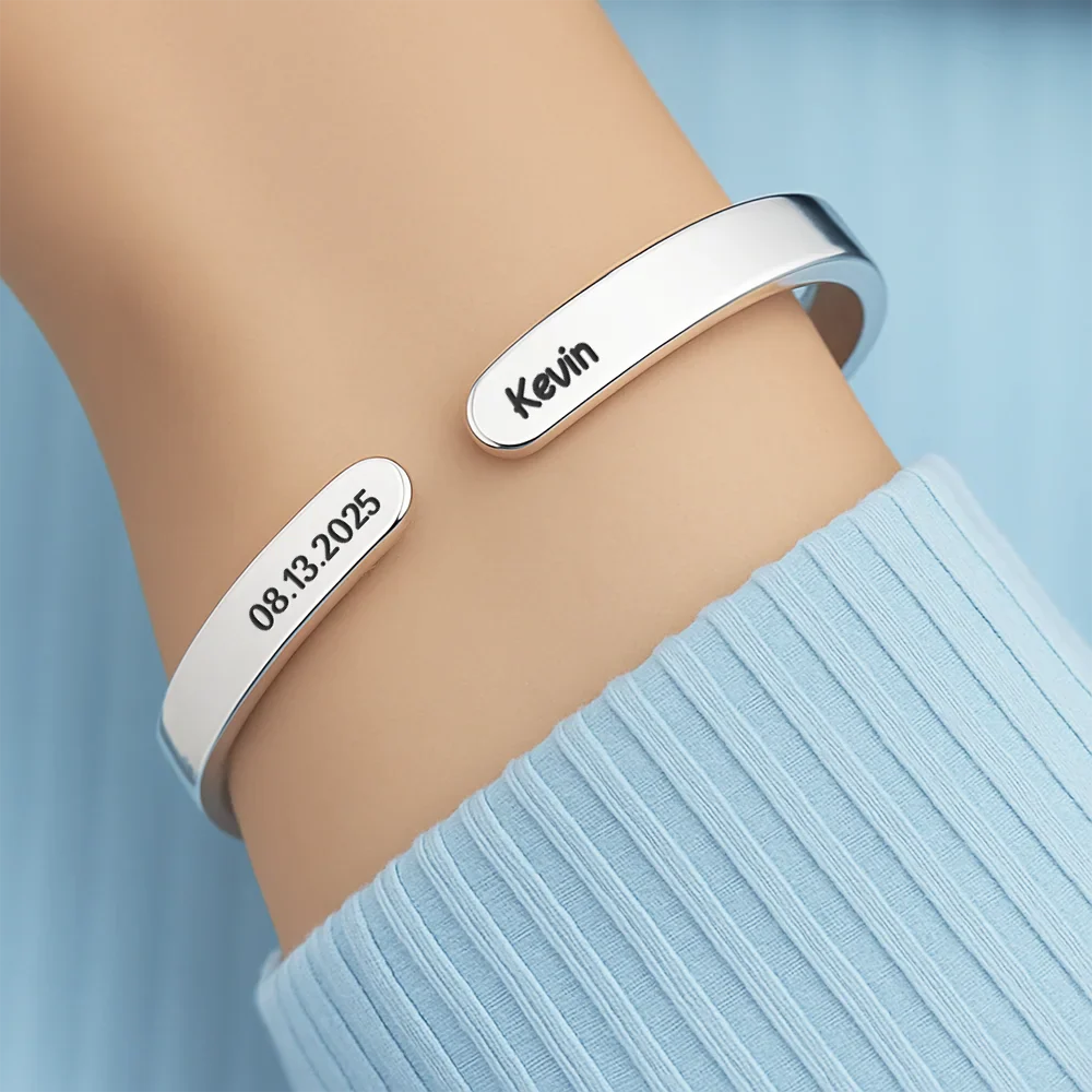 The Day You Became My Mommy - Personalized Bangle Bracelet Cuff - Image 4
