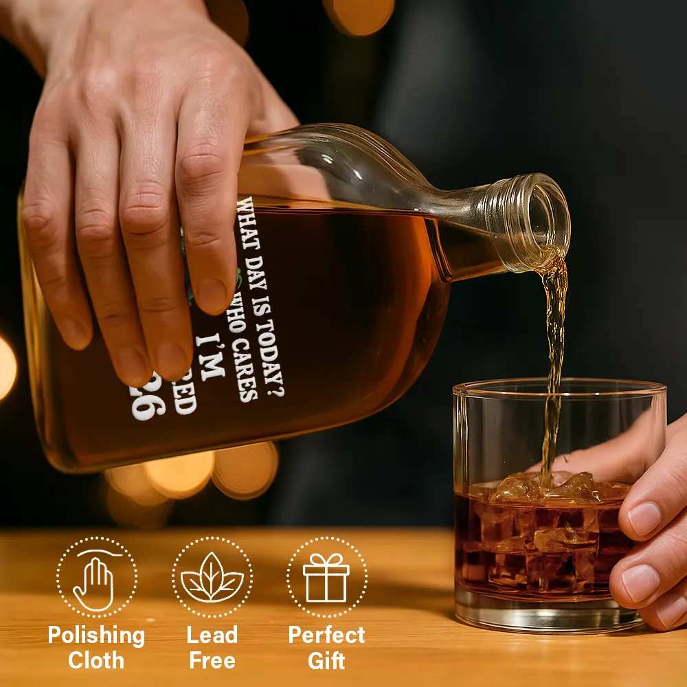The Legend Has Retired 3D Effect - Personalized Whiskey Bottle - Image 6