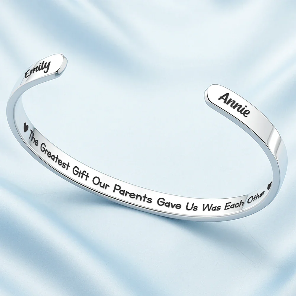 The Love Between Sisters - Personalized Bangle Bracelet Cuff - Image 3