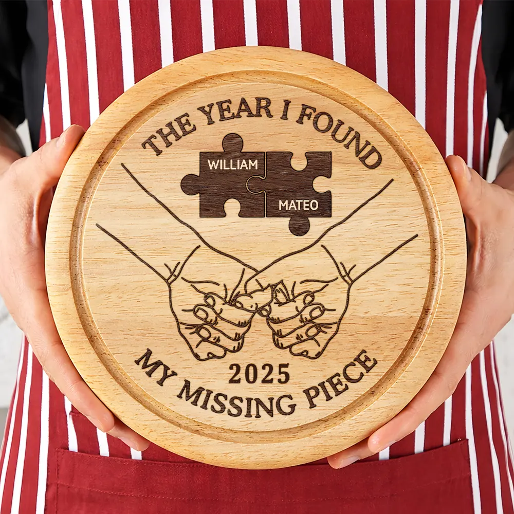 The Year I Found My Missing Piece Charcuterie Couple - Personalized Cheese Board Set - Image 3