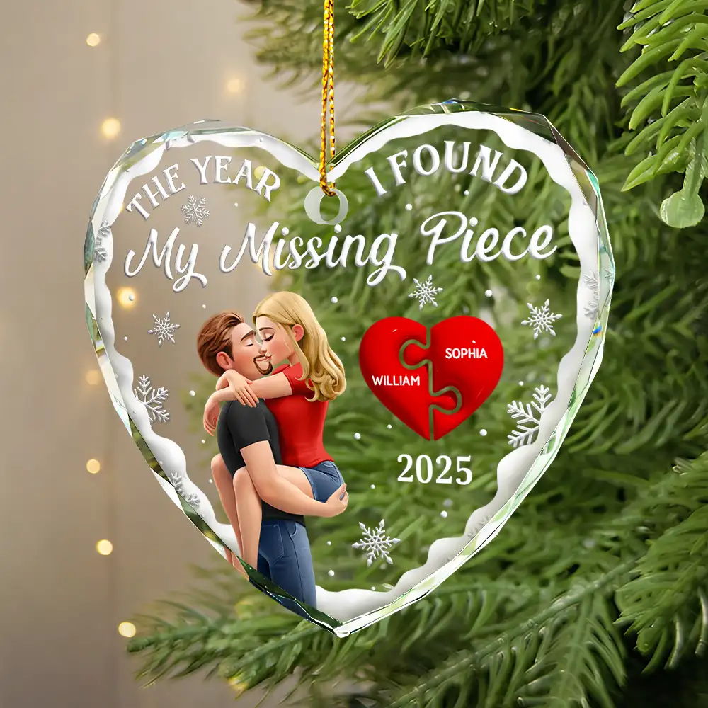 The Year I Found My Missing Piece Kissing Couples 3D - Personalized Glass Ornament - Image 4