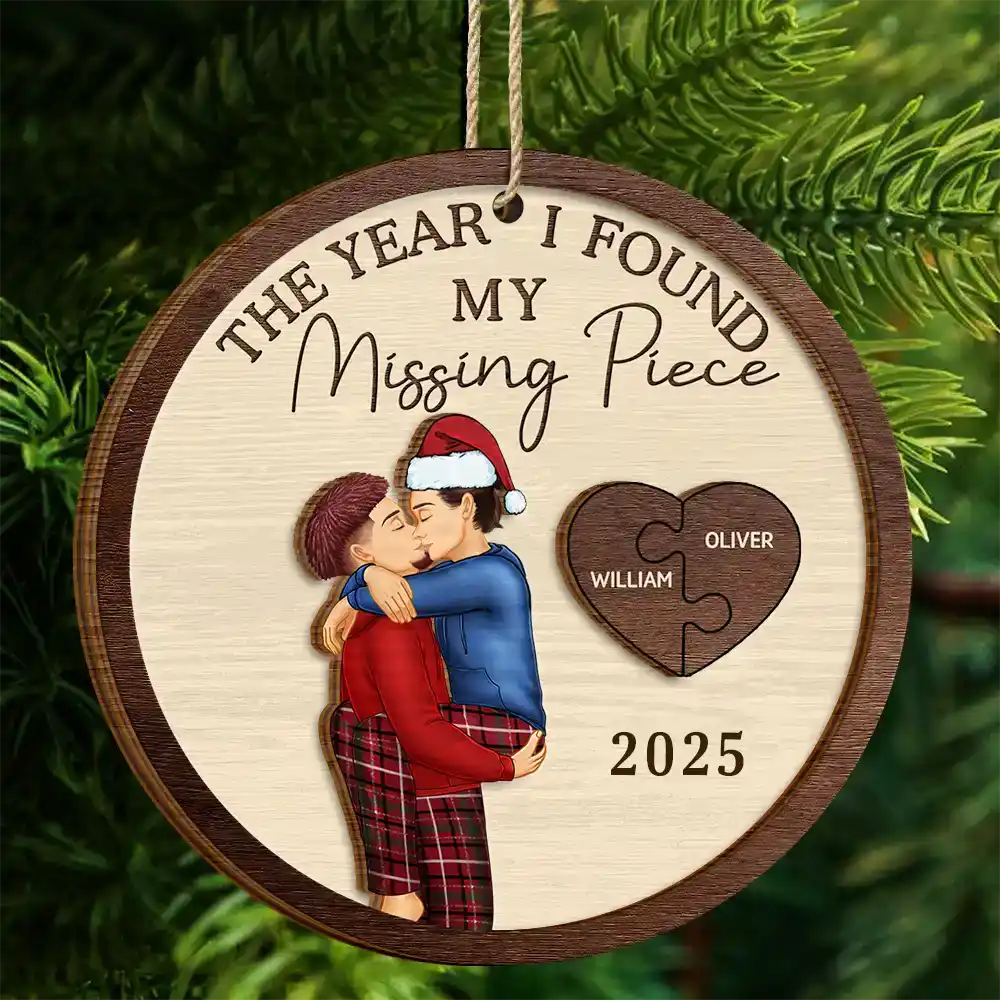 The Year I Found My Missing Piece Kissing Couples Same Gender - Personalized 2-Layered Wooden Ornament - Image 4