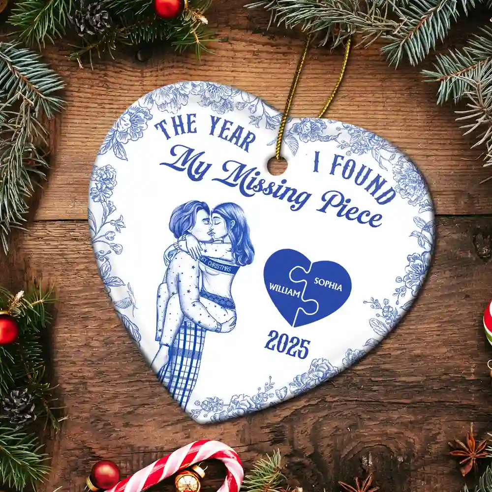 The Year I Found My Missing Piece Kissing Couples Toile - Personalized Heart Ceramic Ornament - Image 5
