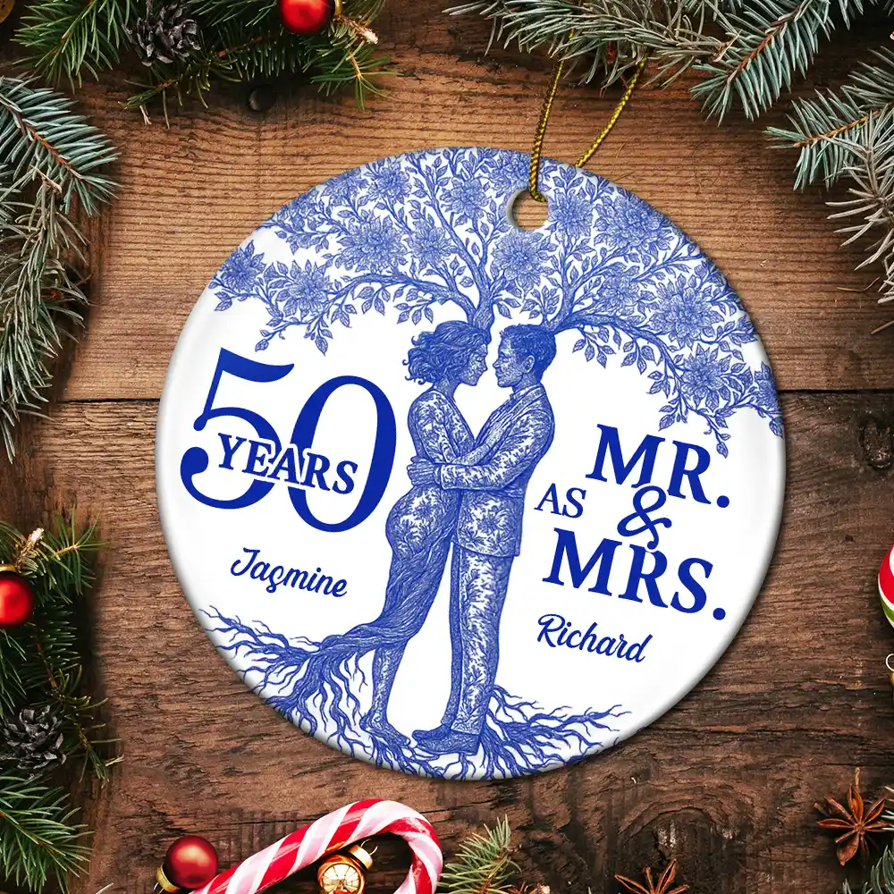 Toile De Jouy Couple Wedding Anniversary Gift - Personalized Circle Ceramic Ornament - Image 5