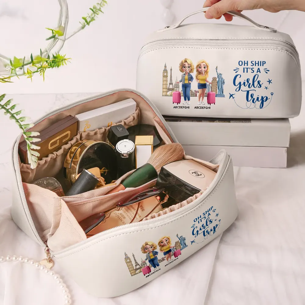 Traveling Girls Trip All My Cruise Crap Besties Cruising - Personalized Leather Makeup Bag - Image 2
