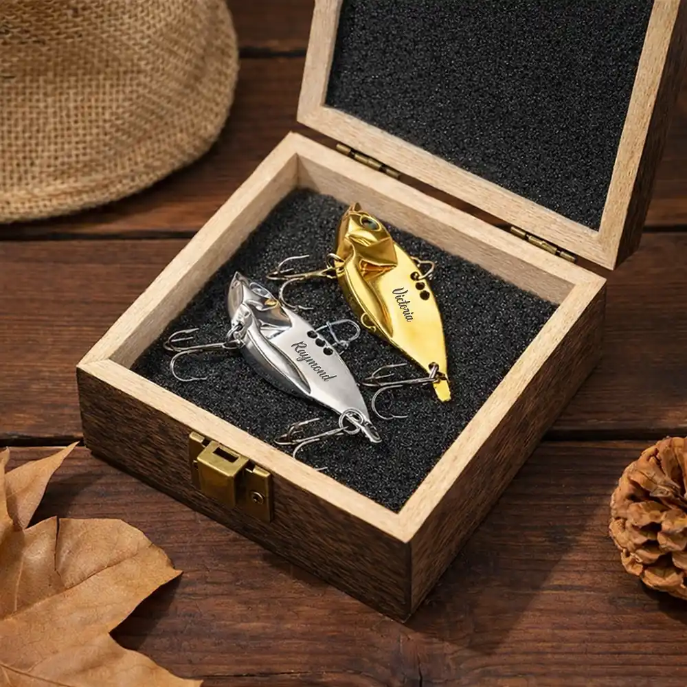 We Hooked The Best Dad - Personalized Metal Fish Lure Set - Image 3